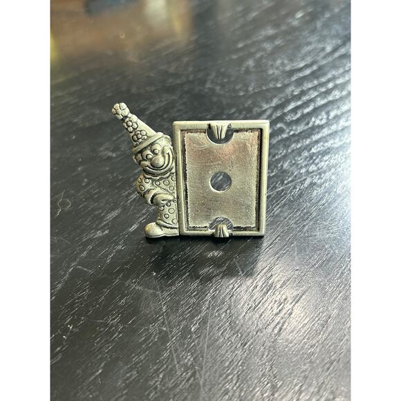 Mini Silver Tone- Clown Photo Display stand- Some wear- 2.5x2 " kidcore - Picture 5 of 6